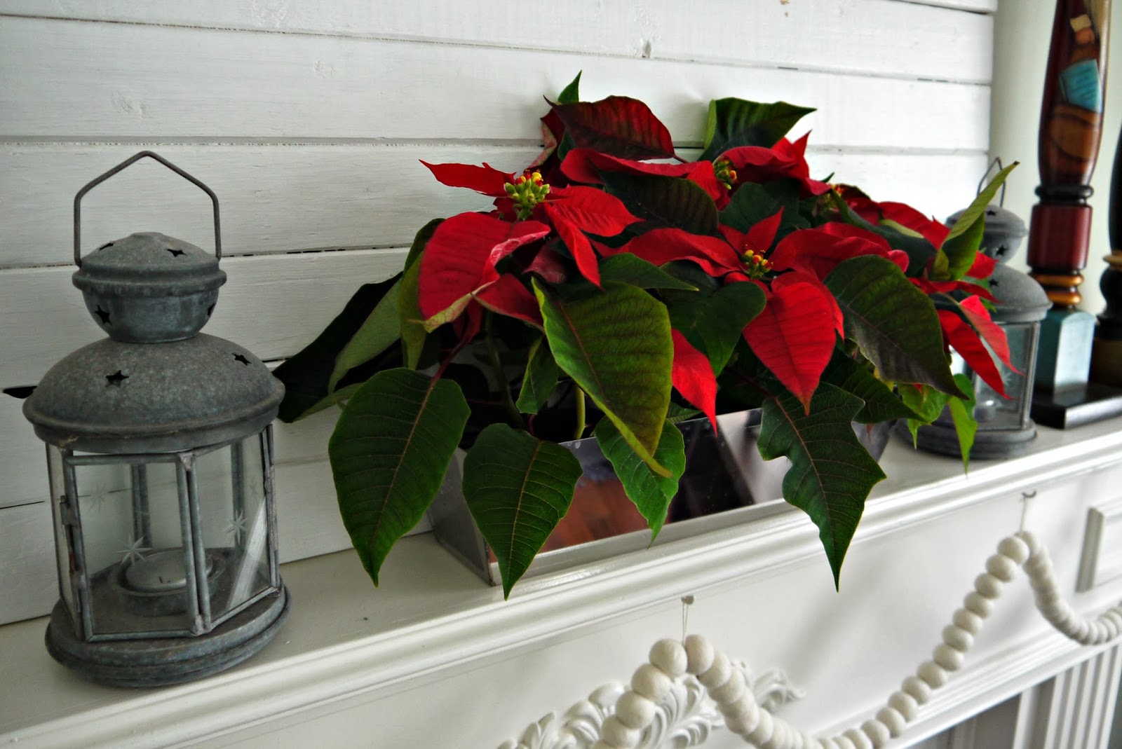 Sense and Simplicity Aluminum Foil Birds