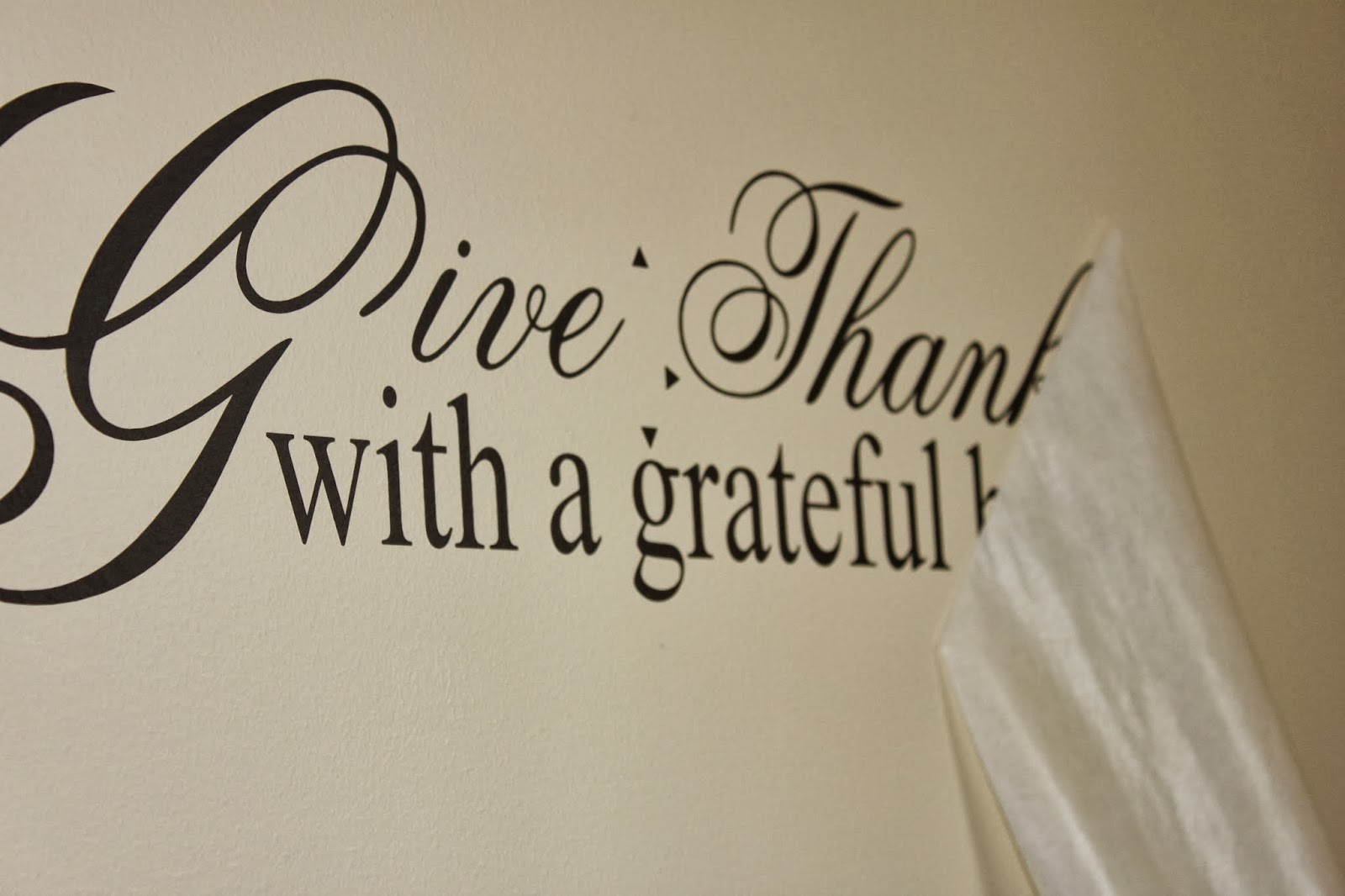 Howsewears Applying Vinyl Wall Words