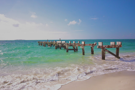 Juriens main beach and ol' jetty