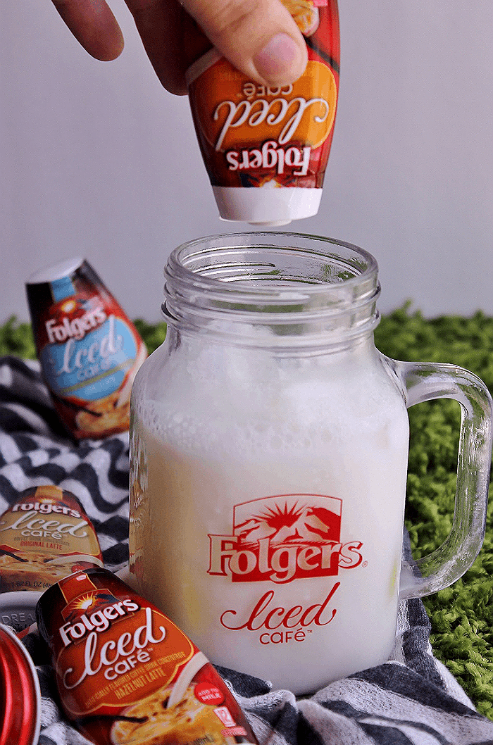 Momma Told Me: Make Fridays More Flavorful With Folgers® Iced Cafe™ + # ...