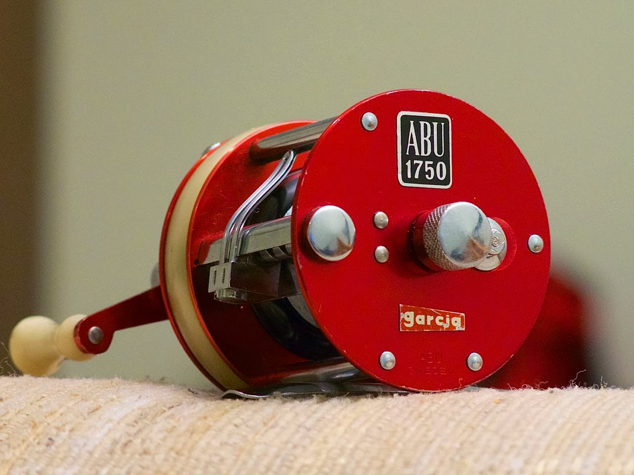 アブ アンバサダー ダイレクトリール ABU 1750A プッシュフリーボタン