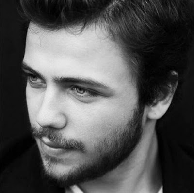 Featured image of post Tolga Sarıtaş Gerçek Boyu