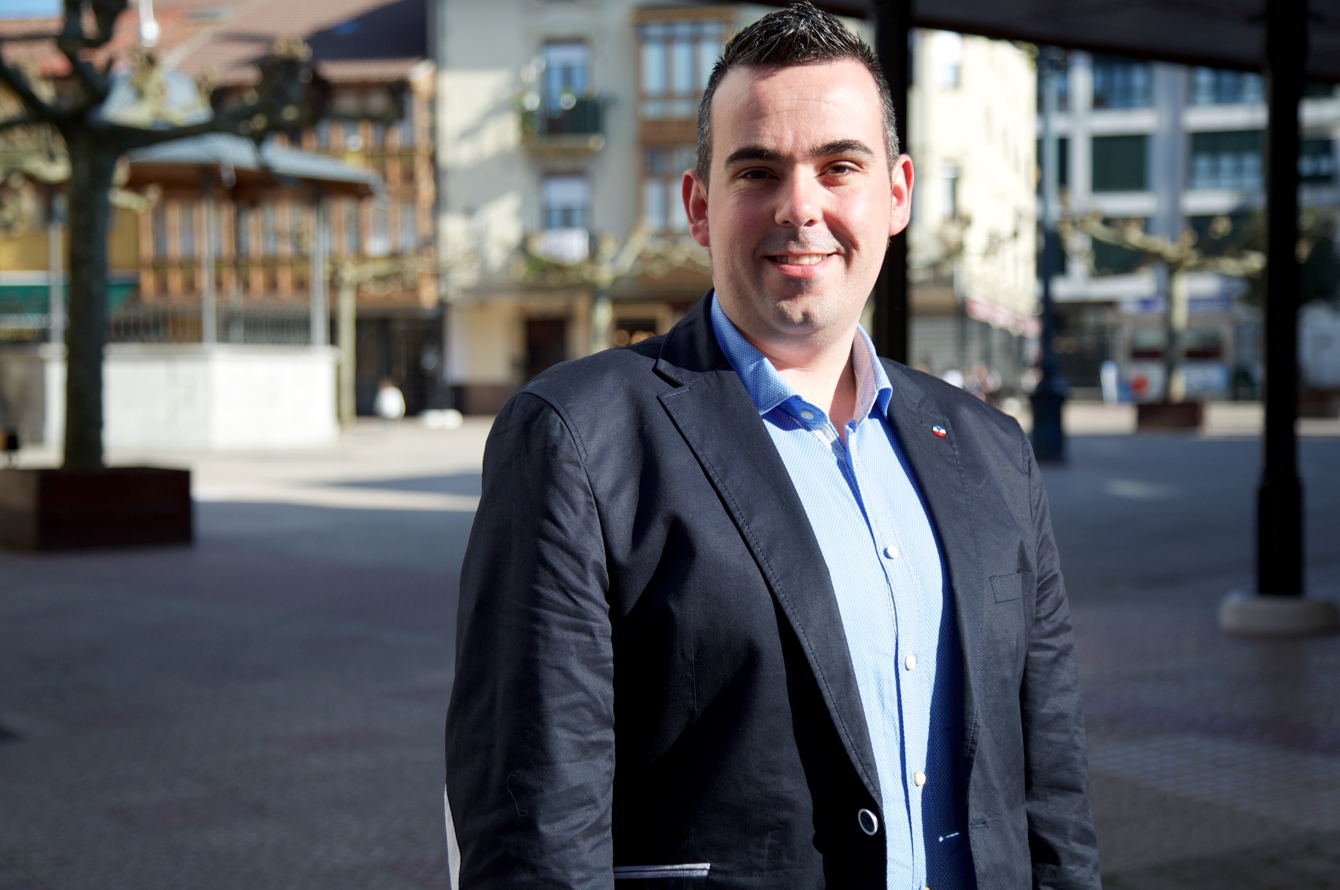 PSOE Ampuero Víctor Gutierrez