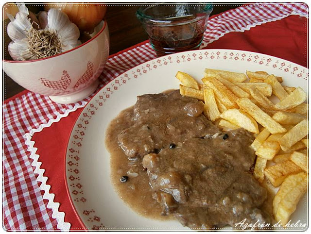 Filetes De Ternera En Salsa De Cebolla
