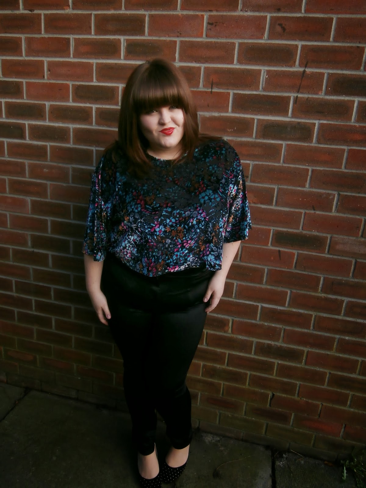 Fat girl in a crop top AGAIN?! A rose like this.