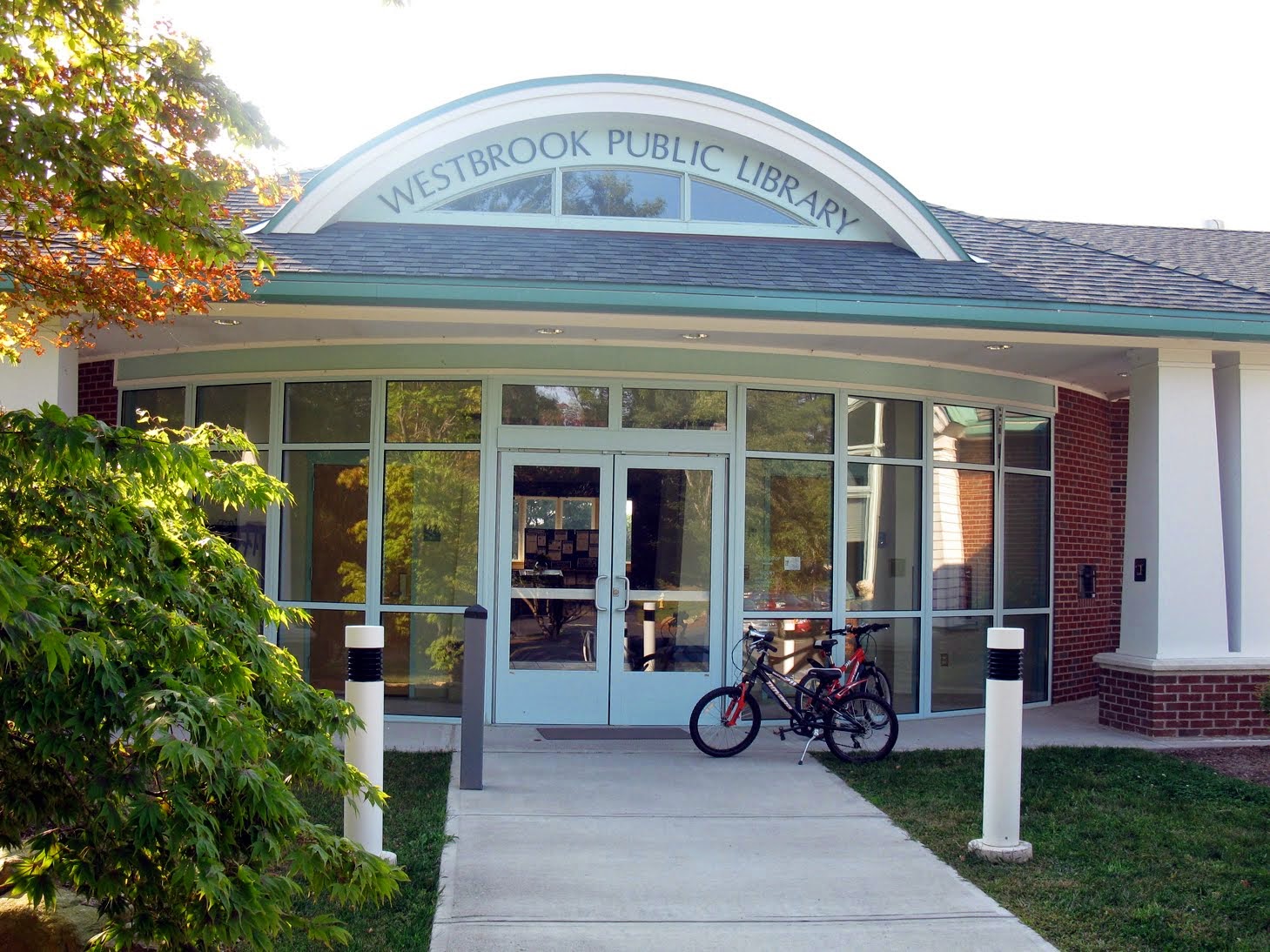 Empty Bowls Project Glazing at the Westbrook Library and the Senior Center