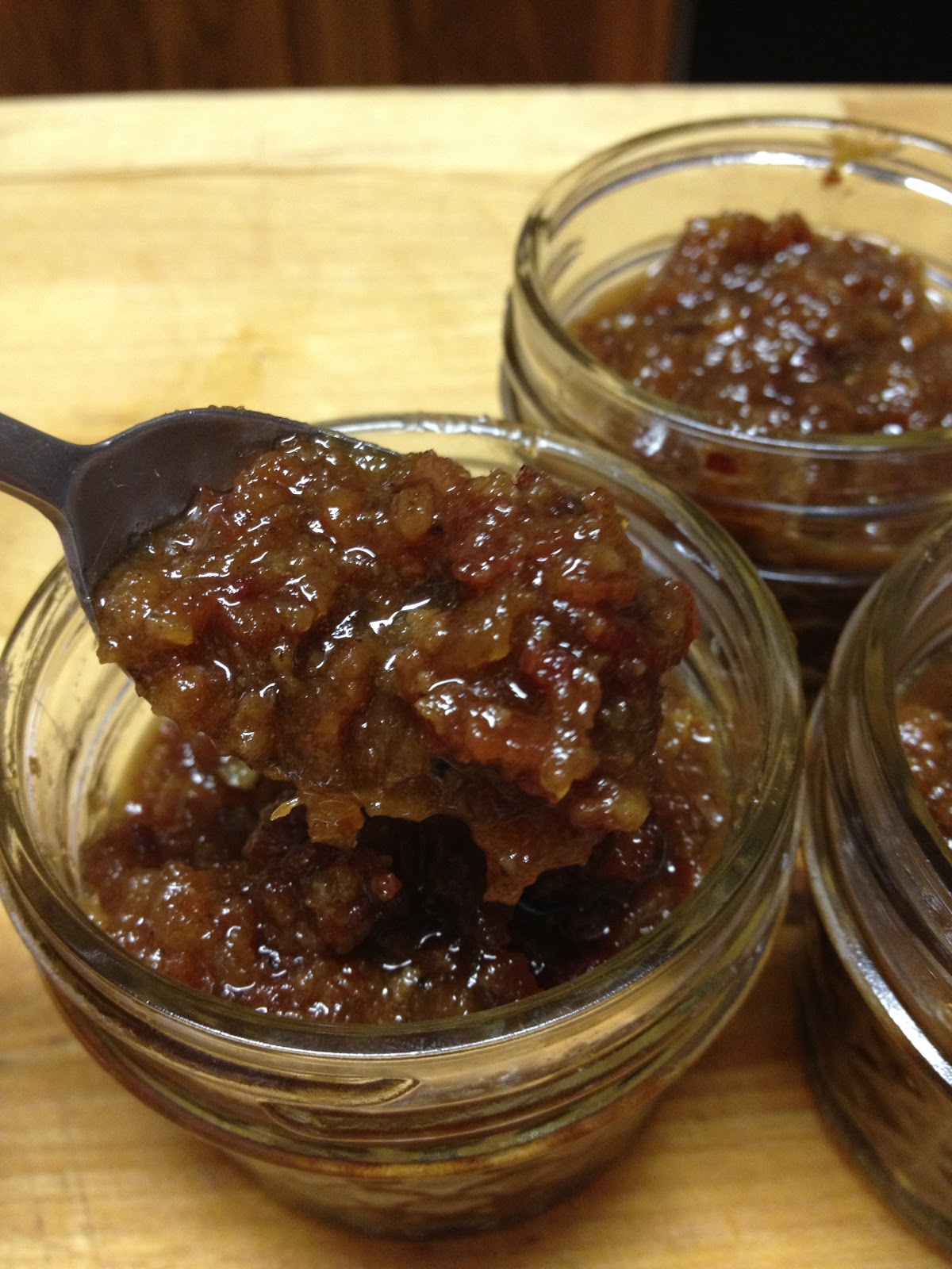 Tracy Cooks in Austin Bacon Jam (or chutney) (oh yes I did!)