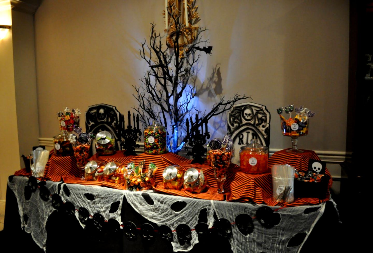 How to Create a Halloween Candy Buffet My Love of Style – My How to Create a Halloween Candy Buffet My Love of Style – My