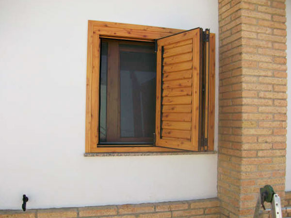 Mallorquinas ~ Carpinteria Lozano (Hierro y Aluminio)