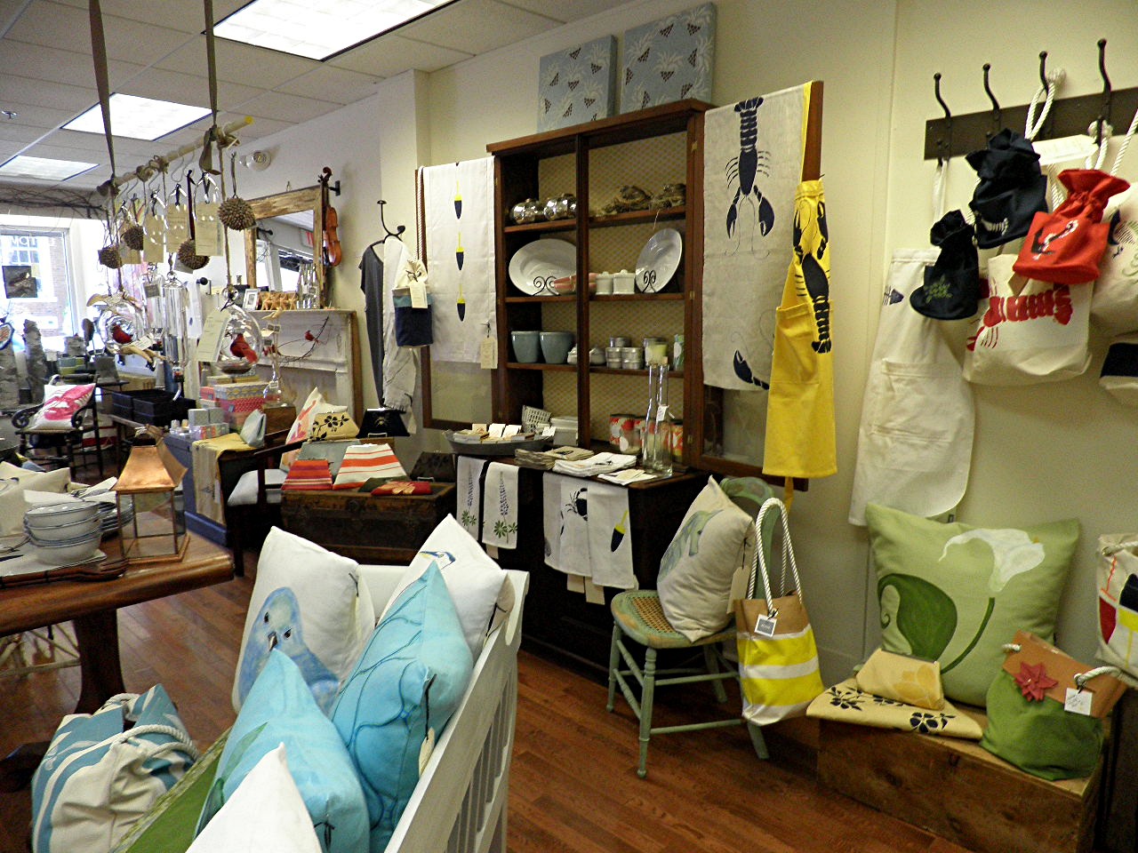 Renée Finberg ' TELLS ALL ' in her blog of her Adventures in Design