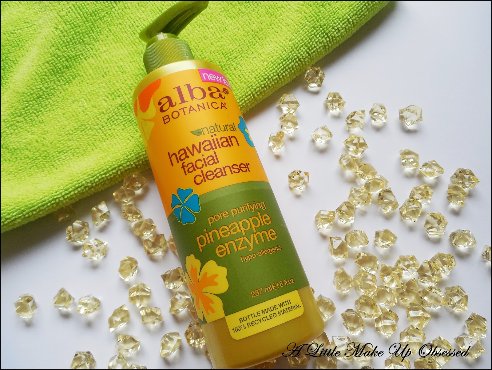 Alba Botanica Pineapple Enzyme Hawaiian Facial Cleanser a little make