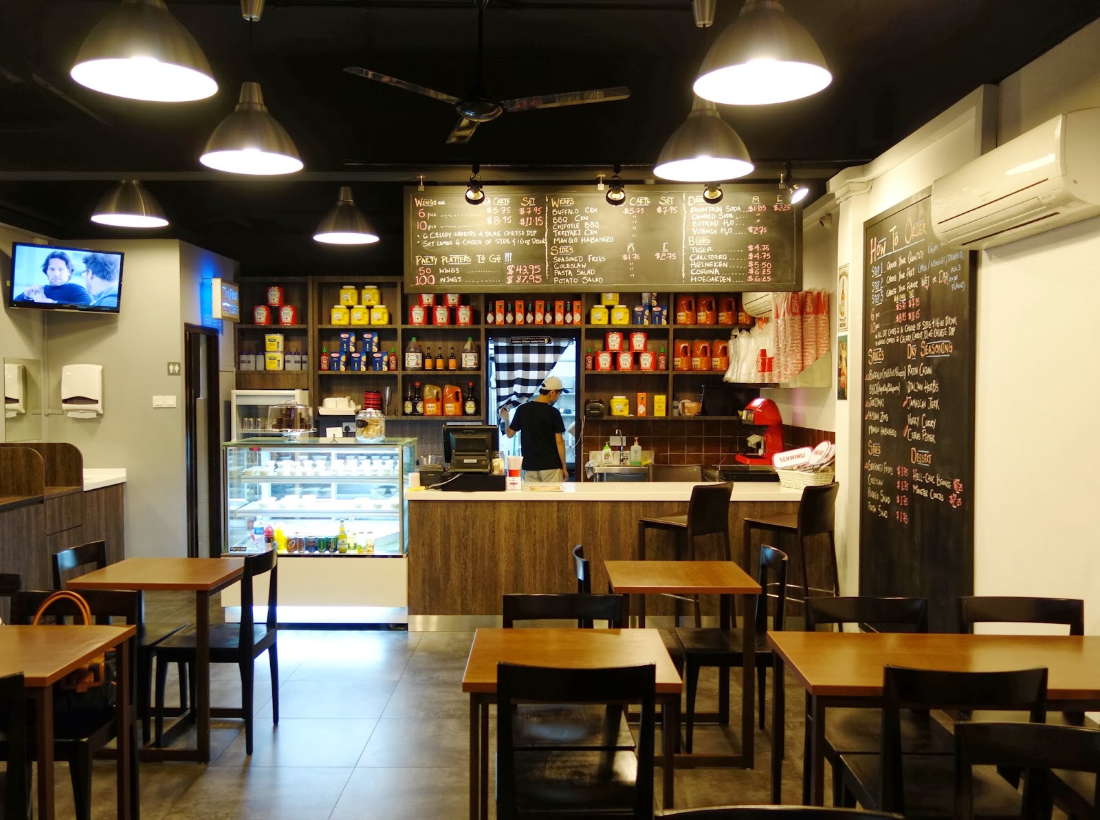 PinkyPiggu Wings World New Specialty Restaurant at East Coast Road