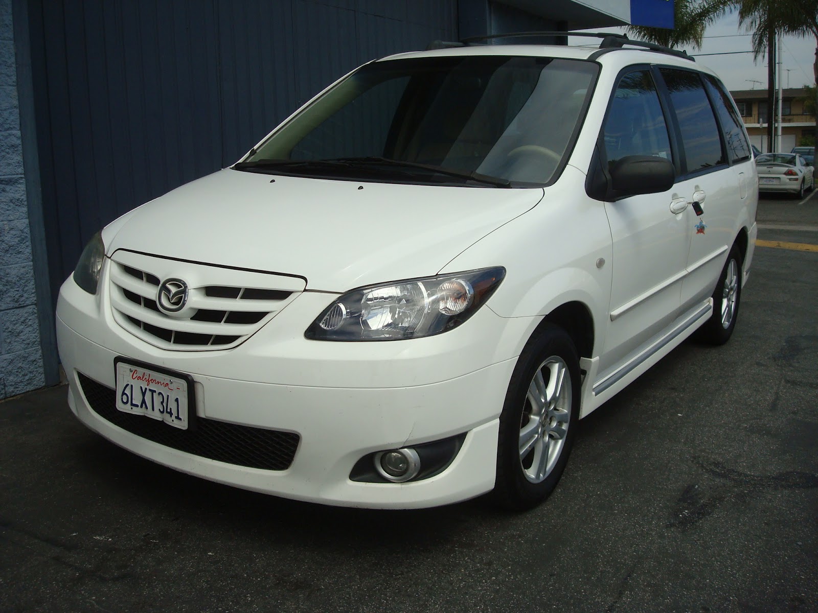 TTAK Auto Service [2006] Mazda MPV LX (White)