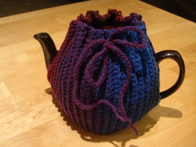 NEW WEBSITE !! www.bobwilson123.org: Crochet Tea Pot Cozy ...