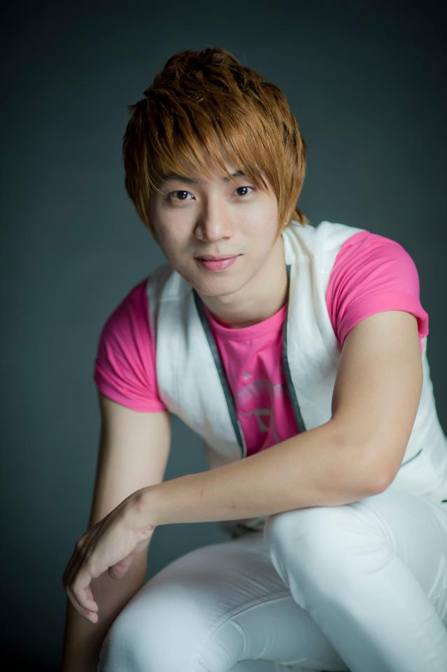 M y a n m a r H u n k s Naing Min Thu