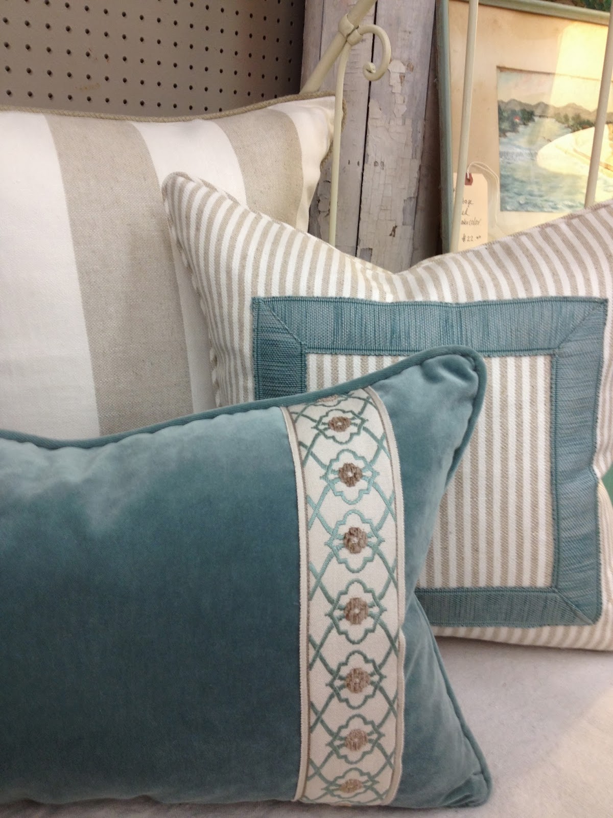 Lisa Gabrielson Design Pillow Talk