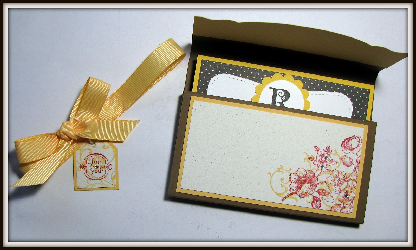 Stacy's Stampin' Spot Note Card Holder using the Edgelit Dies and