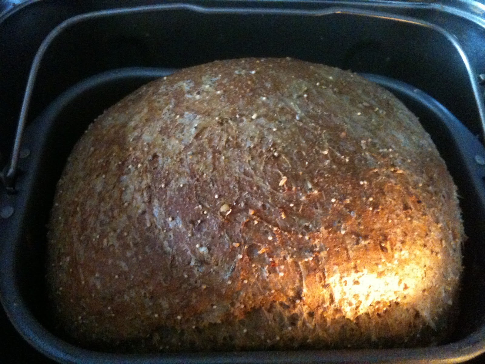 Genius Cafe Whole Grain Herb Bread for the Bread Machine