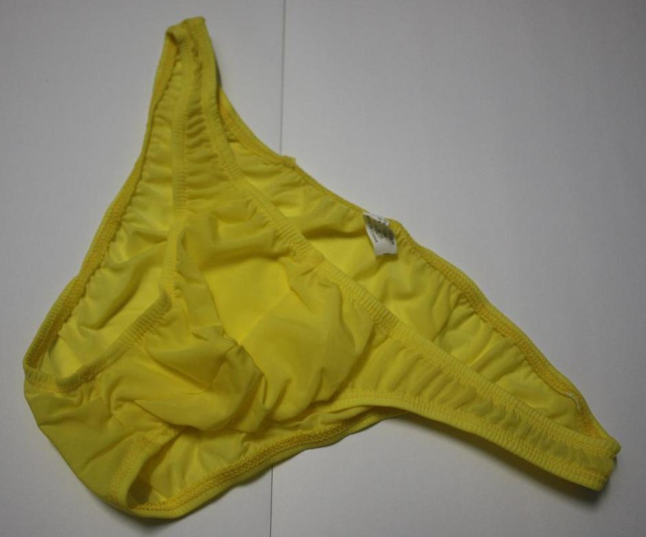 FASHION CARE 2U UM4506 Sexy Yellow Bikini Men's Briefs Underwear