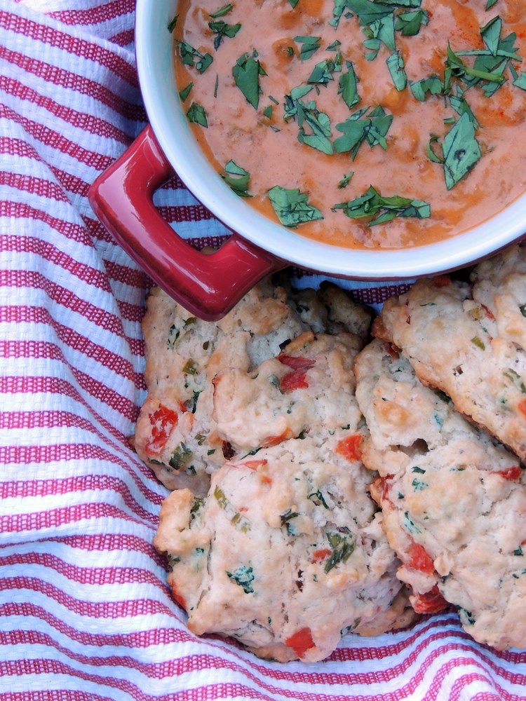 Tomato Biscuits with Chorizo and Green Chile Gravy Bobbi's Kozy Kitchen