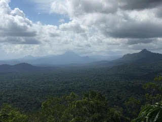 Remax Vip Belize: Gorgeous view of Victoria Peak