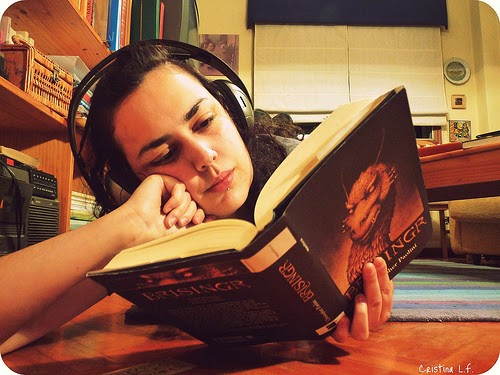 Question of the Week: Do You Listen to Music While You Read?