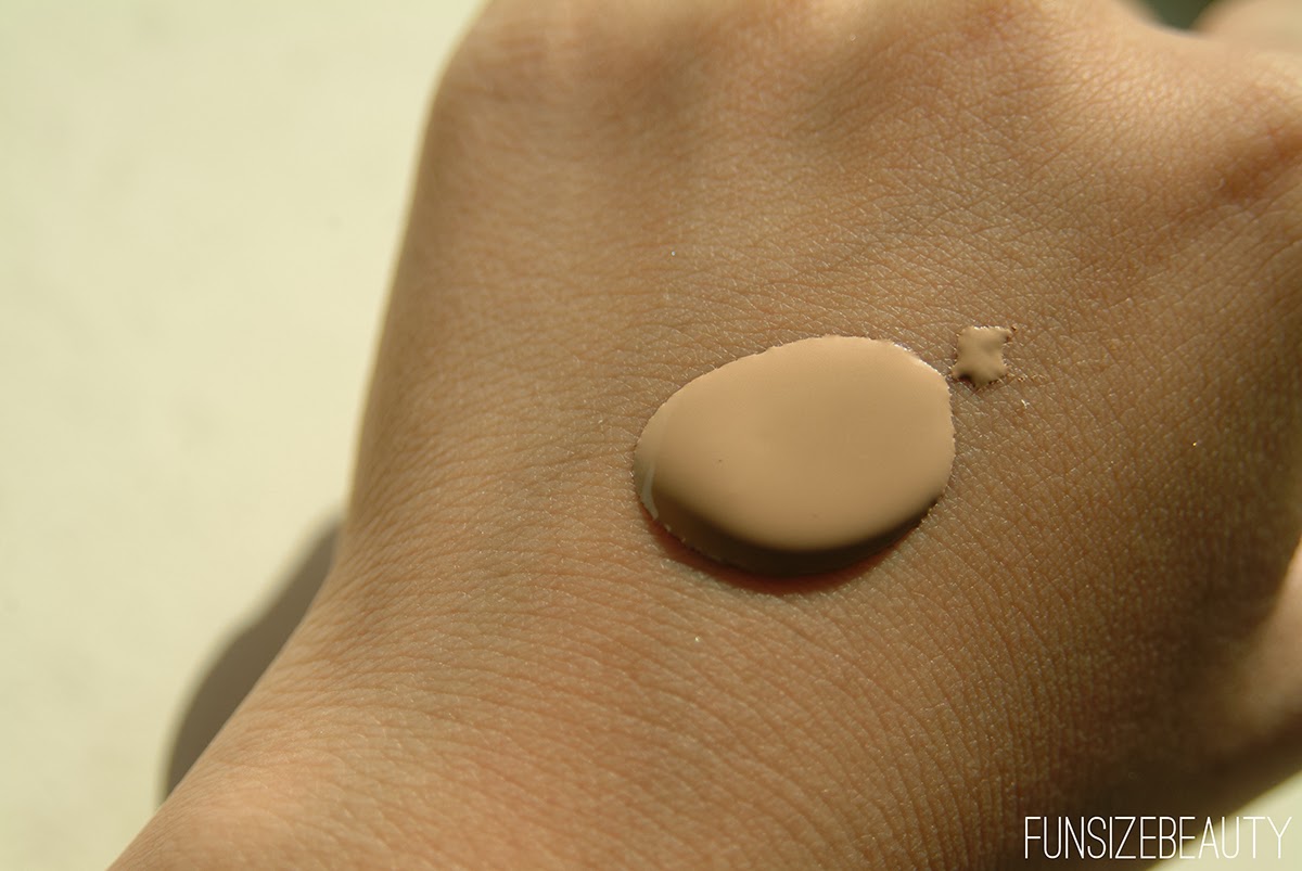 fun size beauty Make Up Forever Mat Velvet + Matifying Foundation in