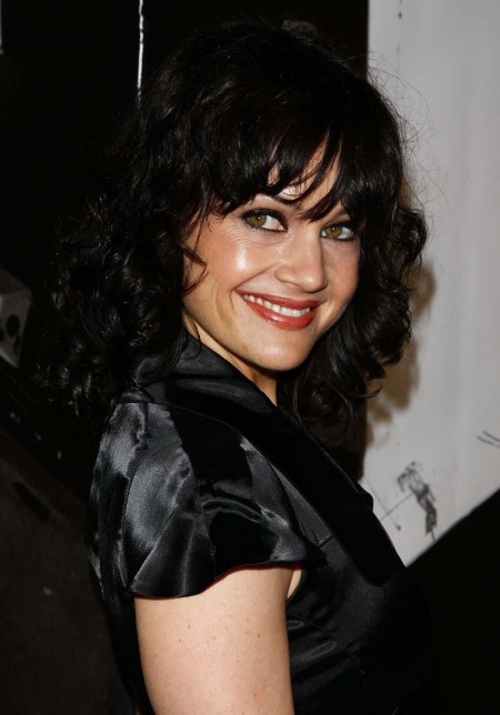 Celebrities Cleavage Pics: Sandra Bullock Cleavage Pics