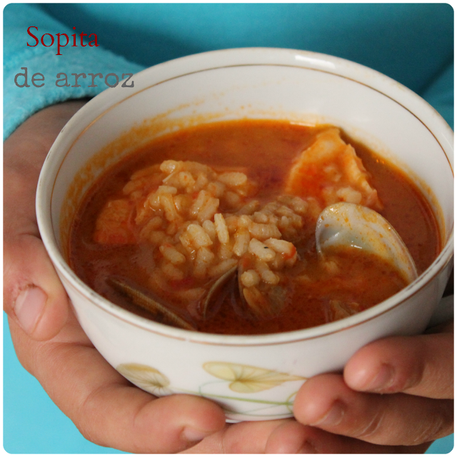 Sopa De Arroz Con Almejas
