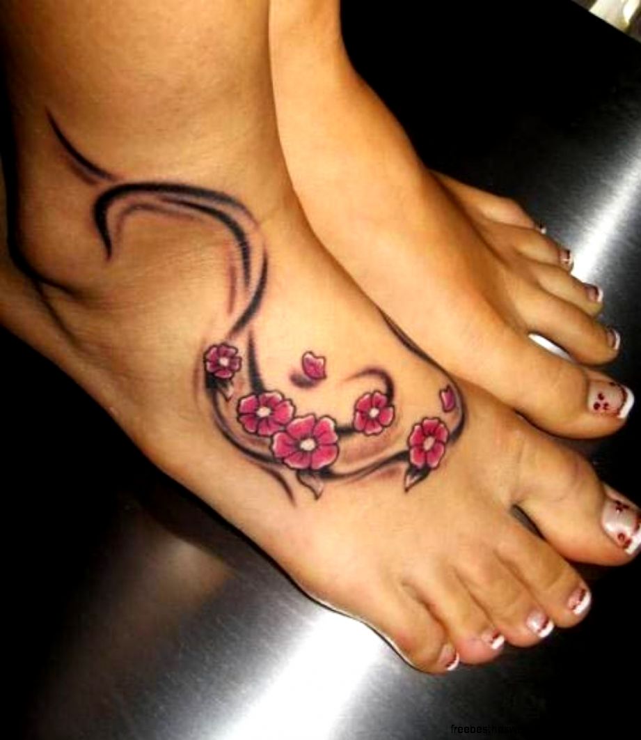Pretty Hip Tattoos For Beautiful Girls Pretty Hip Tattoos For Beautiful Girls