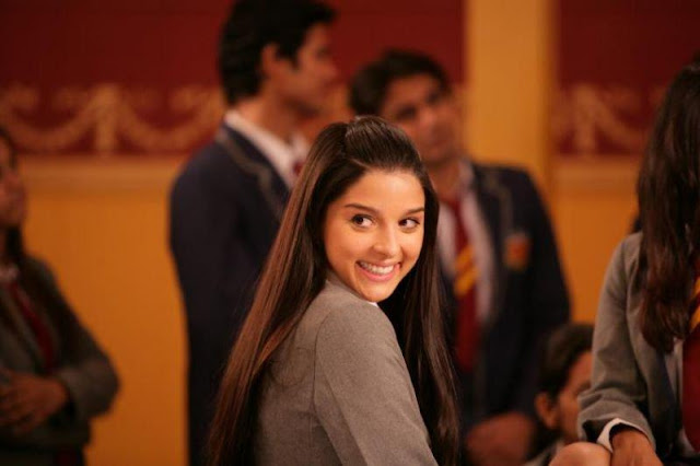 Giselli Monteiro in Always Kabhi Kabhi