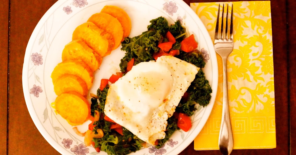 The Dormestic Goddess Fried Egg and Warm Kale Salad