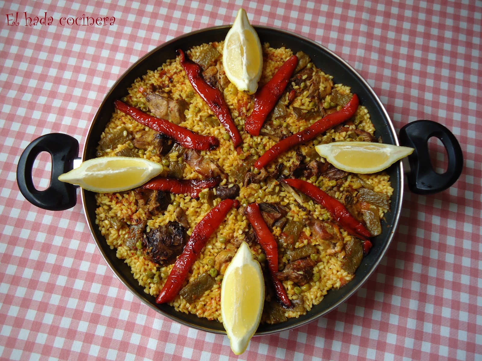 "EL HADA COCINERA (the fairy cook)" Paella de pollo y conejo