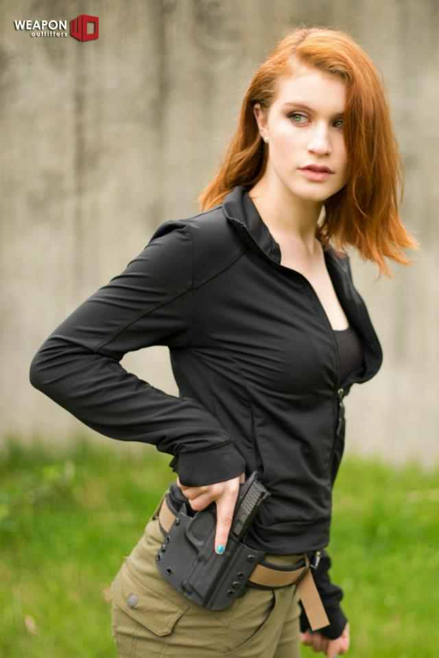 Pictures Of Beautiful Women Jessica Chastain Zero Dark Thirty Gun Photo