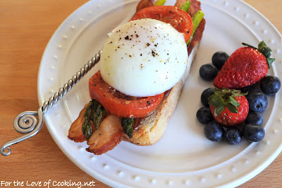 Poached Eggs on Roasted Garlic French Bread with Bacon, Asparagus, and Tomatoes