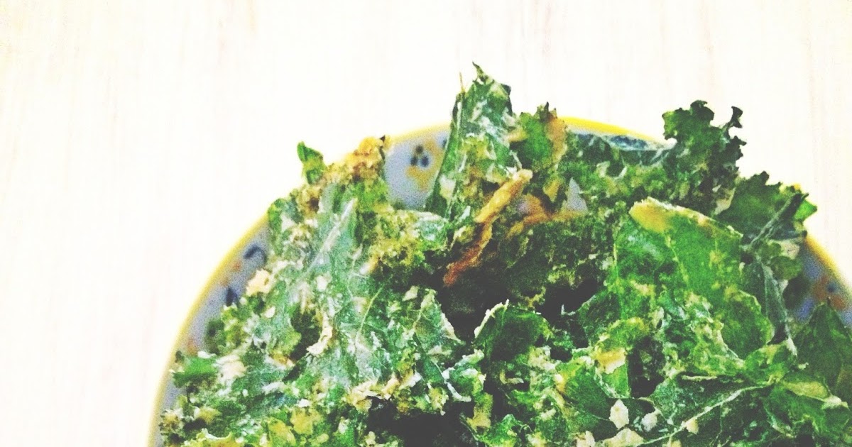 real raw kitchen RECIPE cheezy kale chips, nut free