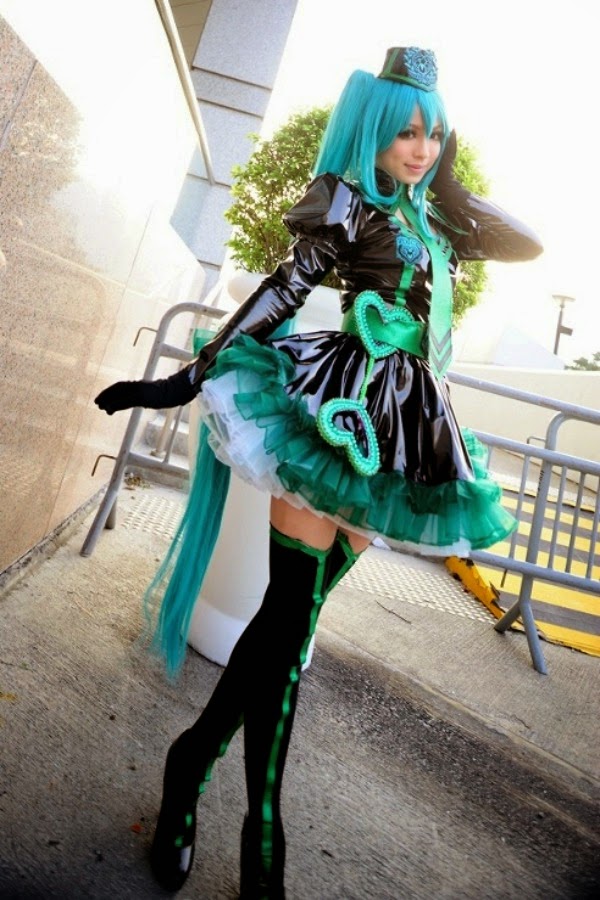 qisslove blog: Gadis Cosplay Yang Cantik Dan Hot (15 Gambar)