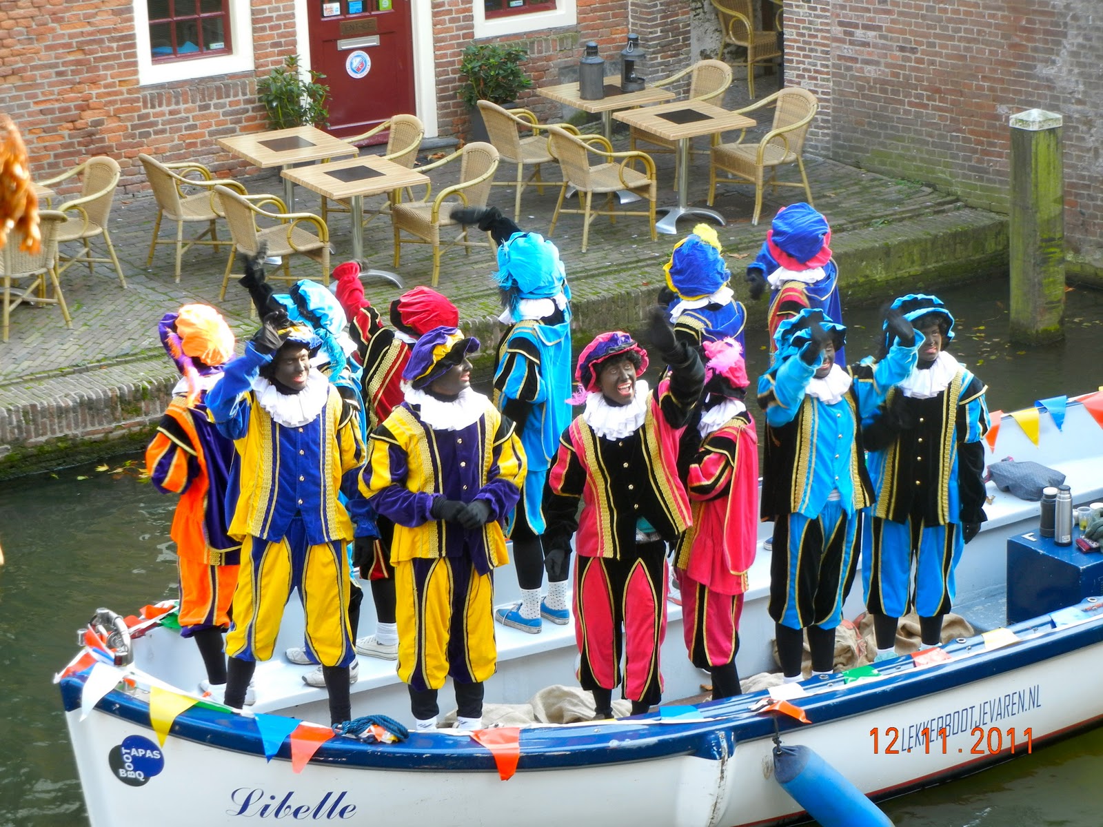 Don and Veronica's Post Card From Holland Christmas comes to Holland