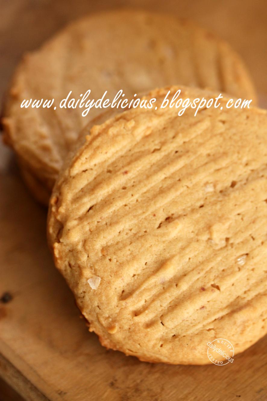 dailydelicious Honey Peanut butter cookies Honey, Honey you're so sweet!