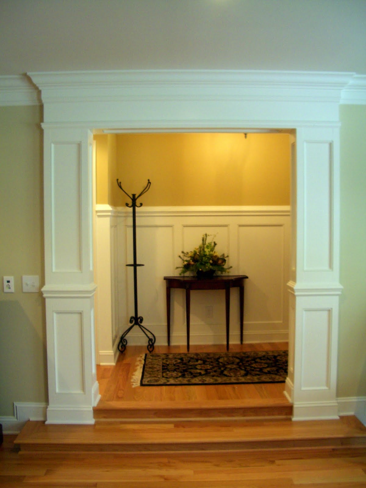 Serious casing & crown molding Home, Home decor, House design