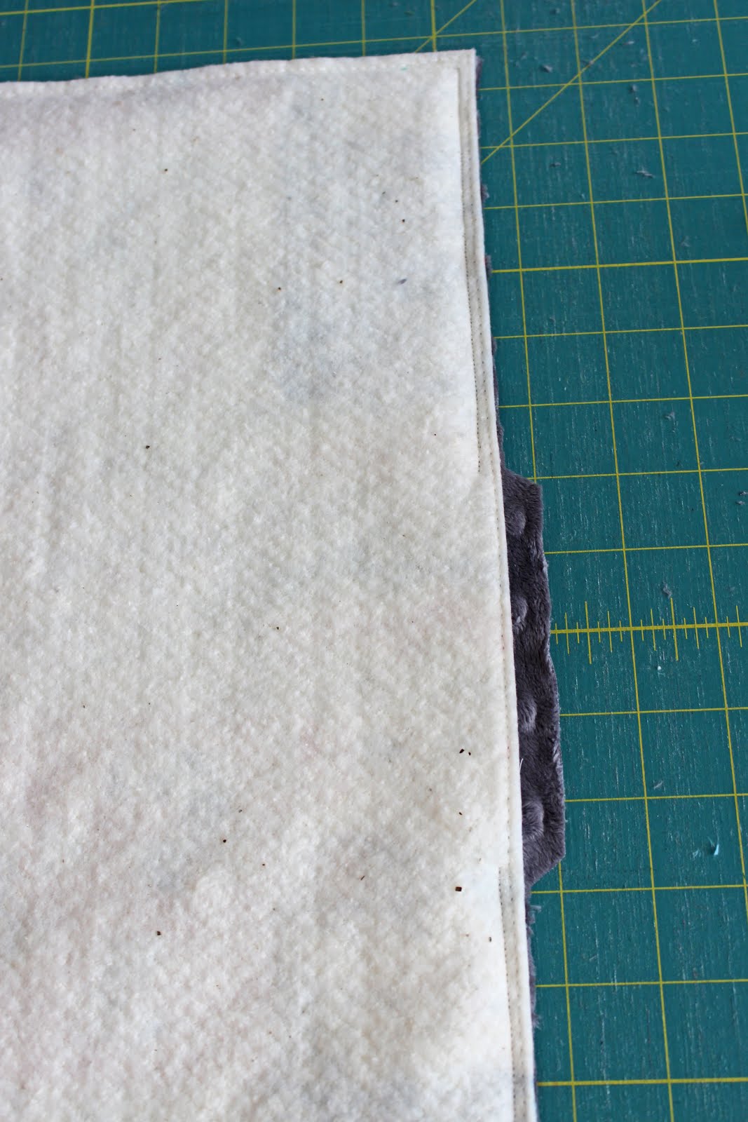 The Bailey Girls Minky Burp Cloth Tutorial