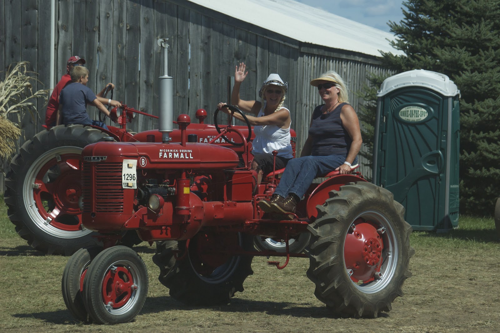 Mick's Michigan and More Tractor People