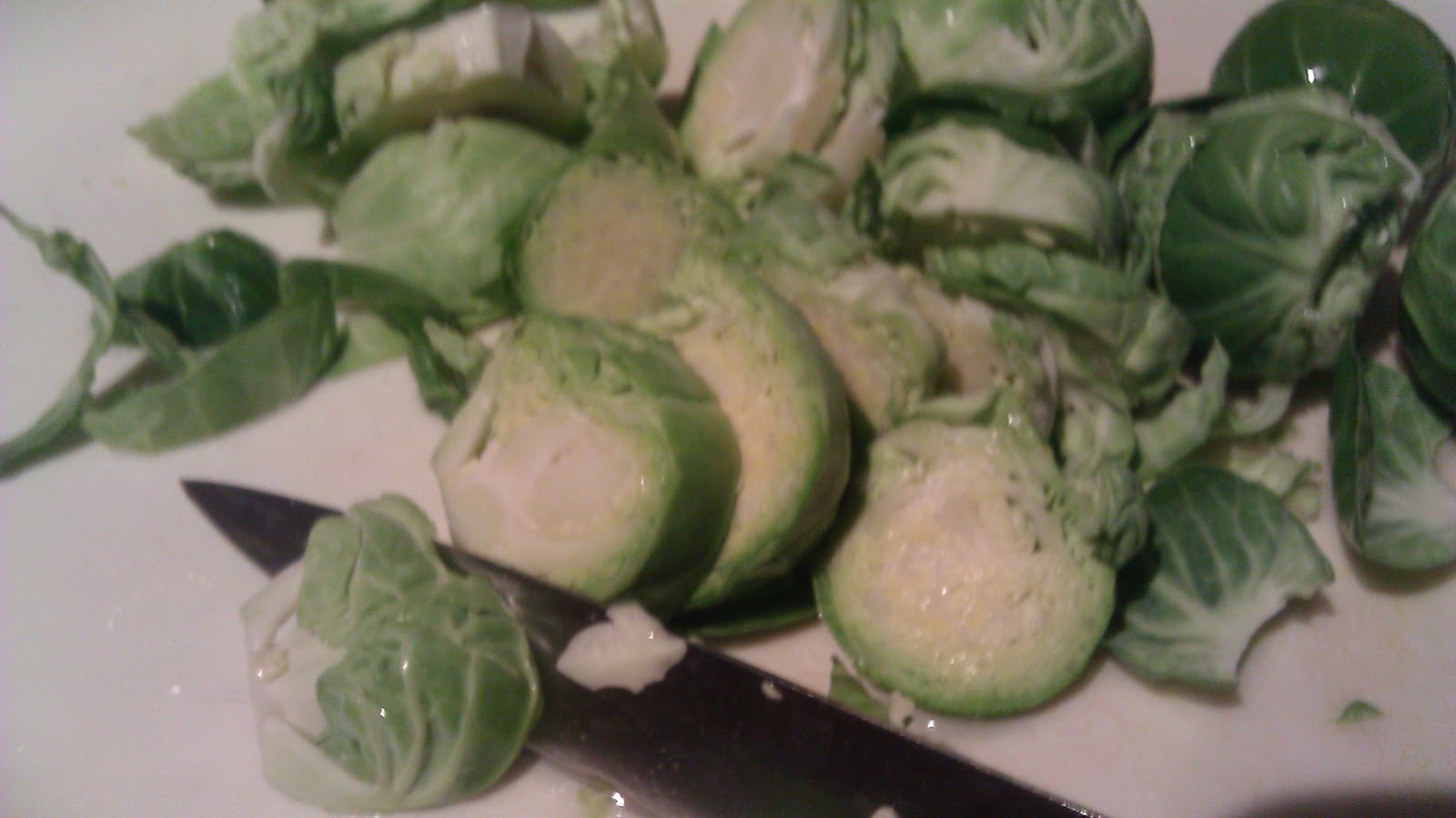 Kūlia cooks!: Brussels Sprout make-over: Asian Brusselsl Sprout and