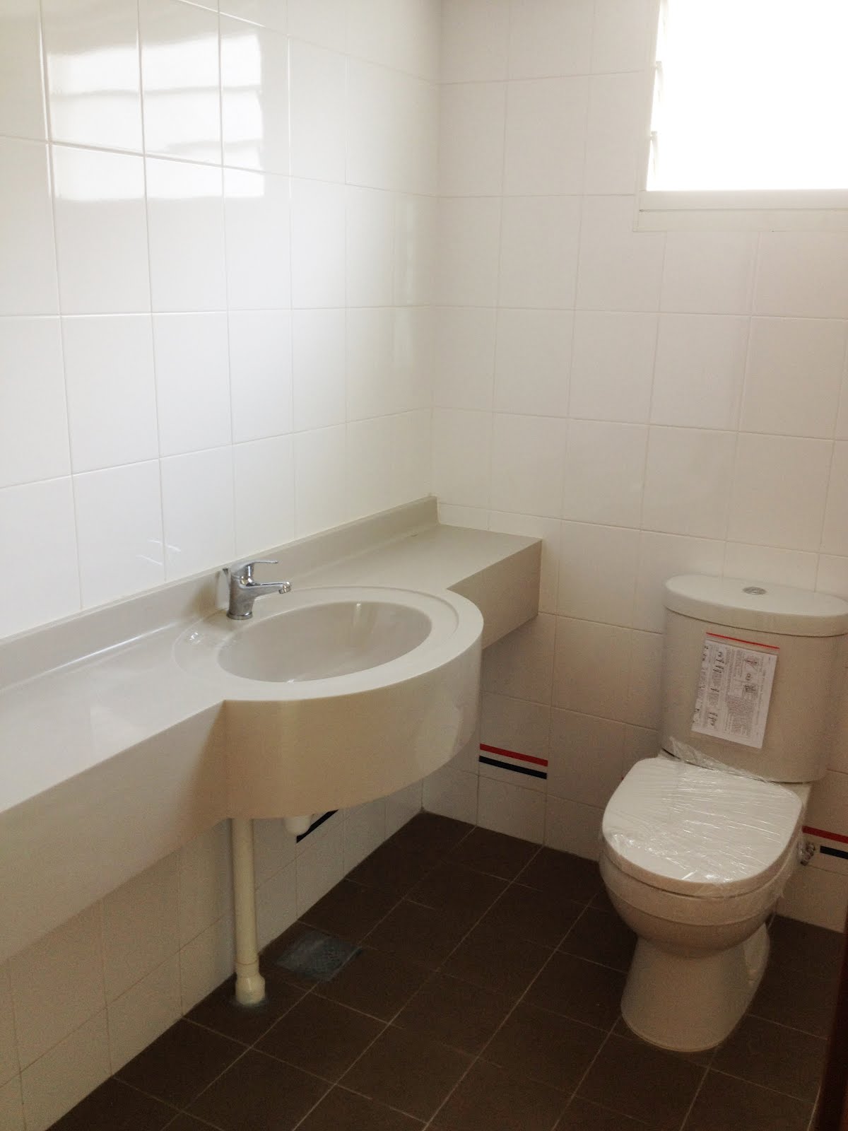 Hdb's Bto Flat Type Of Master Bedroom Wash Basin Counter Top Kitchen