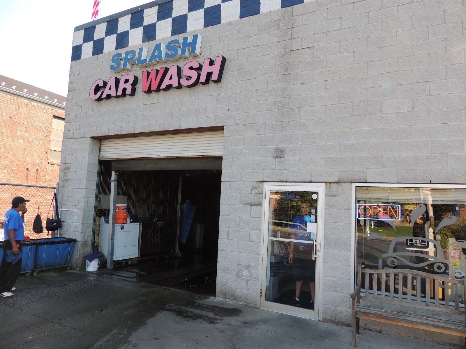 BookOrBust Splash Car Wash Westchester Wednesday