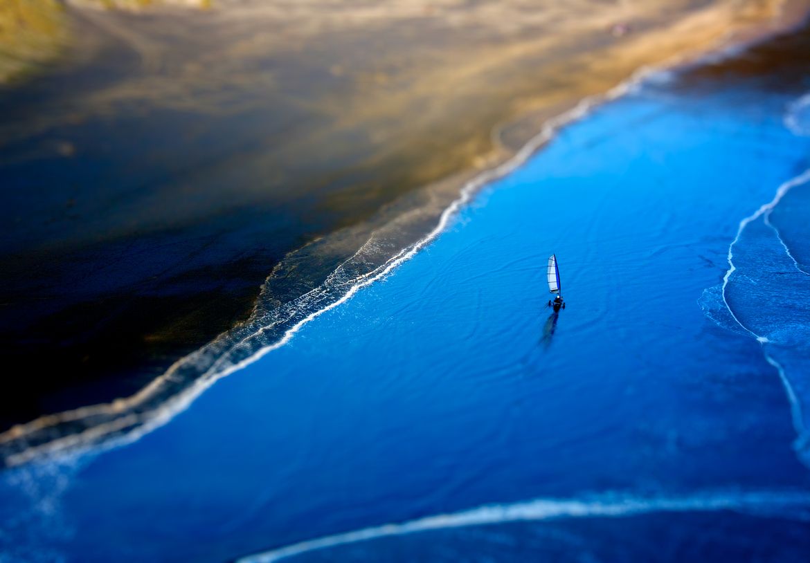 6. Windsurfing at Piha 6. Windsurfing at Piha