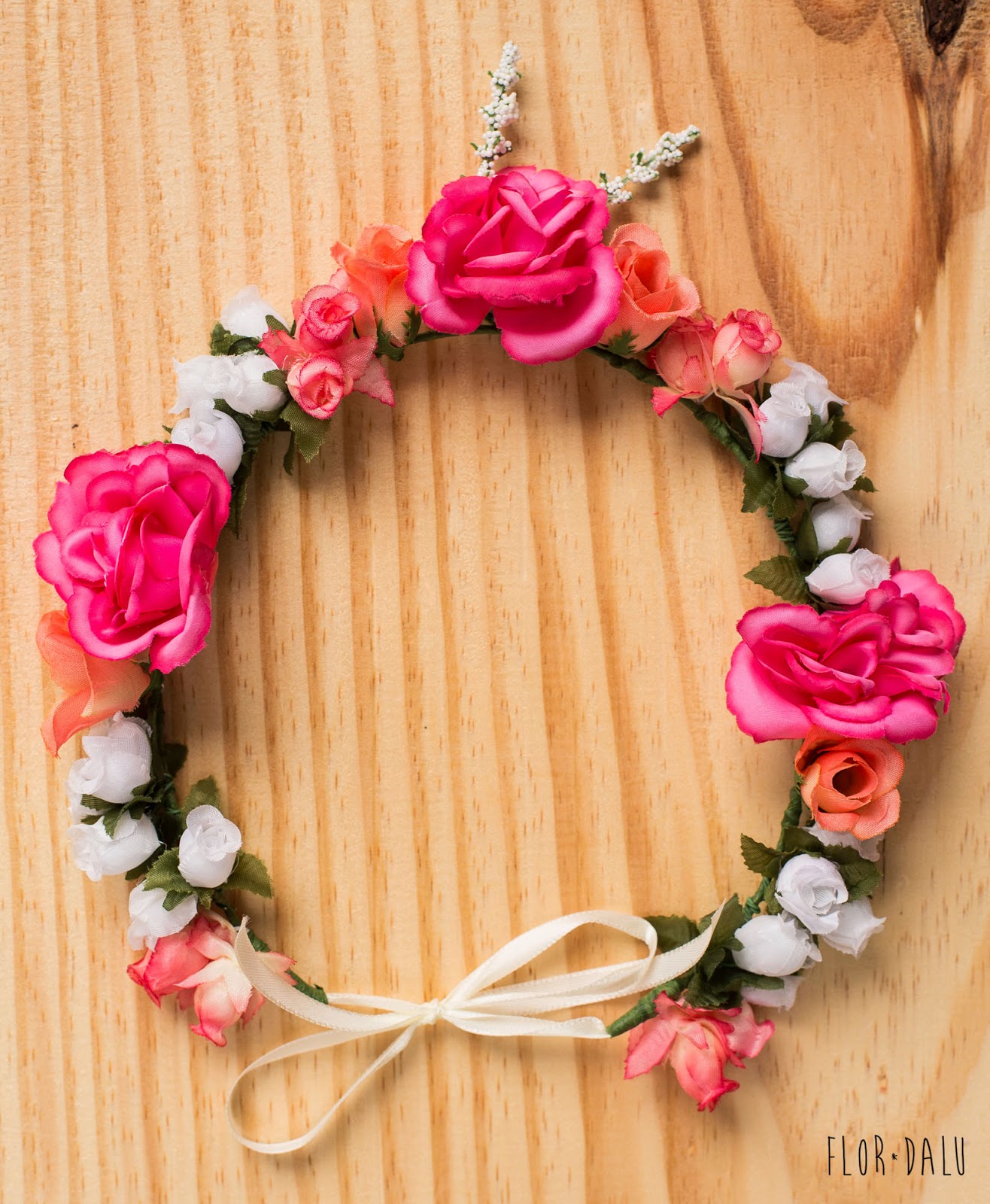 Flor Dalu Cabelo Florido Tiaras e coroas de flores!