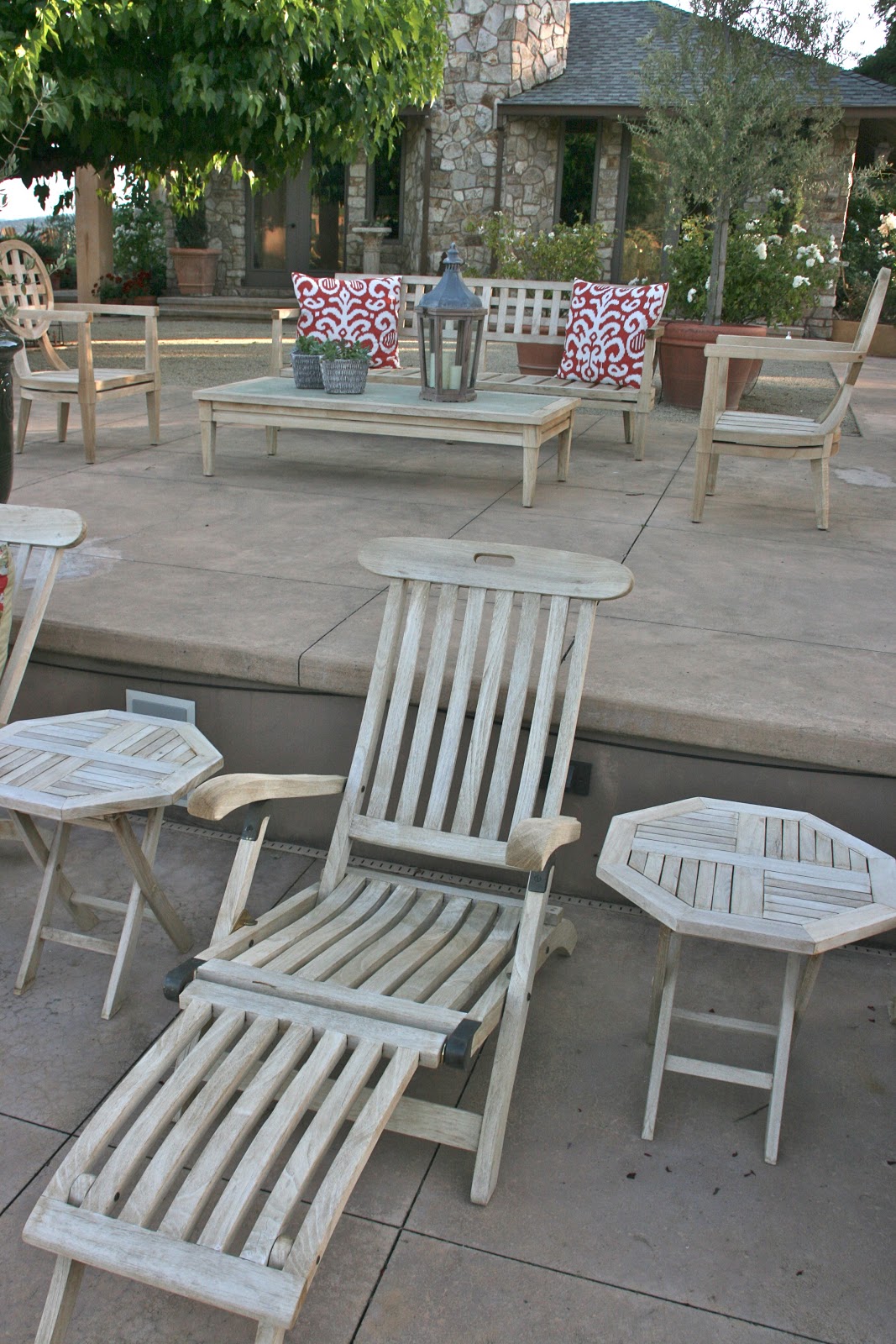 design An Outdoor Furniture Restoration Project