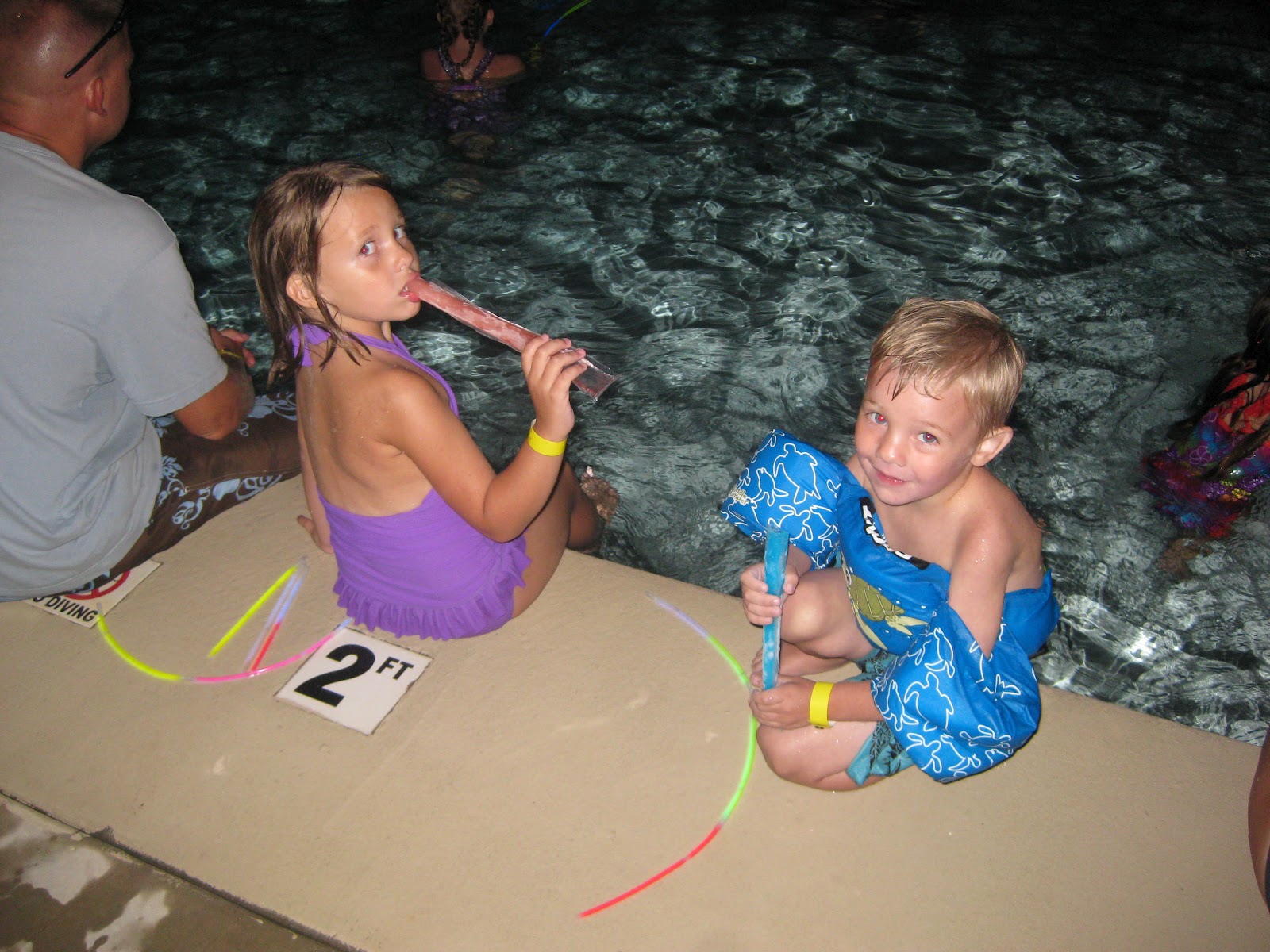 kloe enjoying her time in the p...