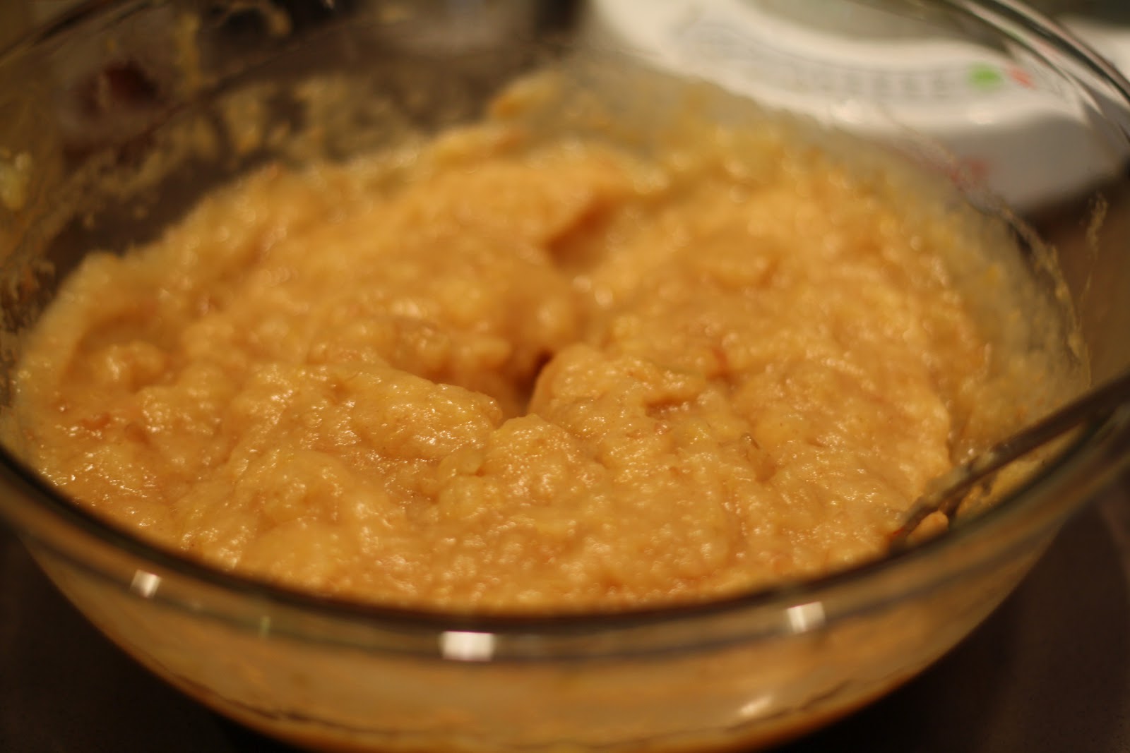 Making Mama's Kitchen Made by Mama Baked Cinnamon Applesauce (no